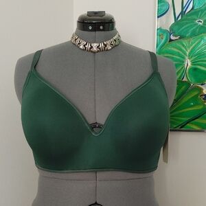 Wireless Emerald Green Lt Pad Everyday Bra with Adjustable Straps